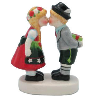 Kissing Couple Figurine